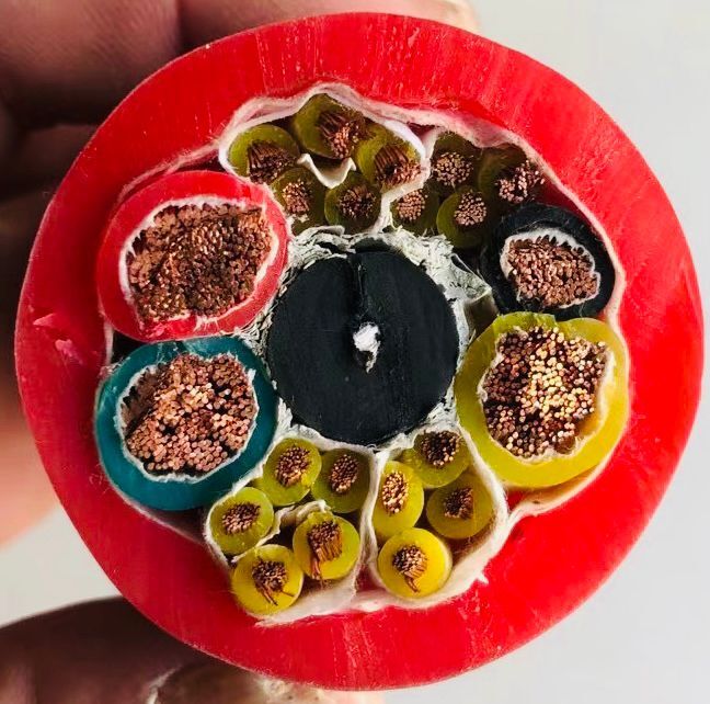 AGR  1*95 硅橡胶高温软电缆